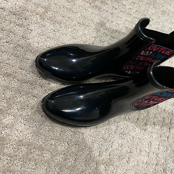 New JUICY COUTURE Romance Black Heart Graffiti MultiColor Rain Boots - Picture 16 of 16